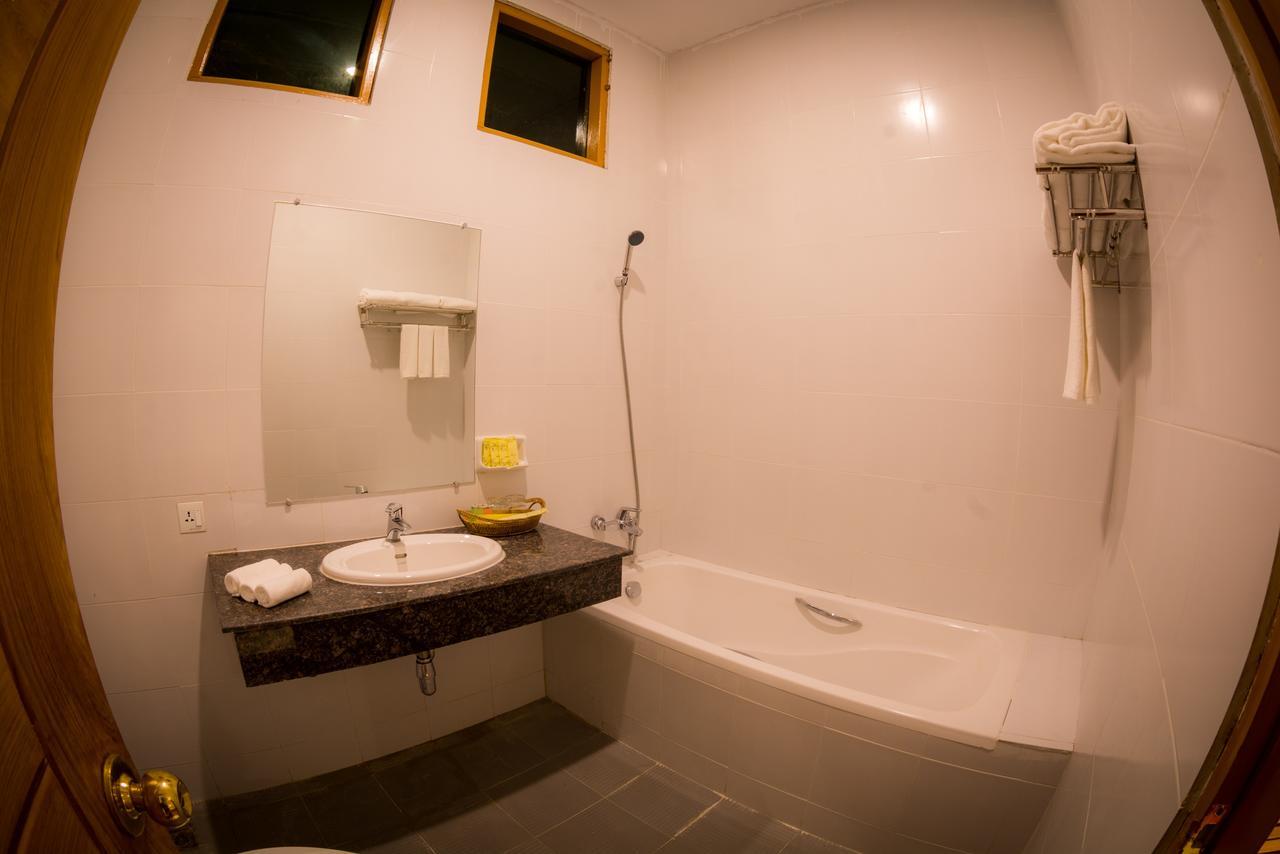 Westay @ Bagan Lotus Hotel エクステリア 写真